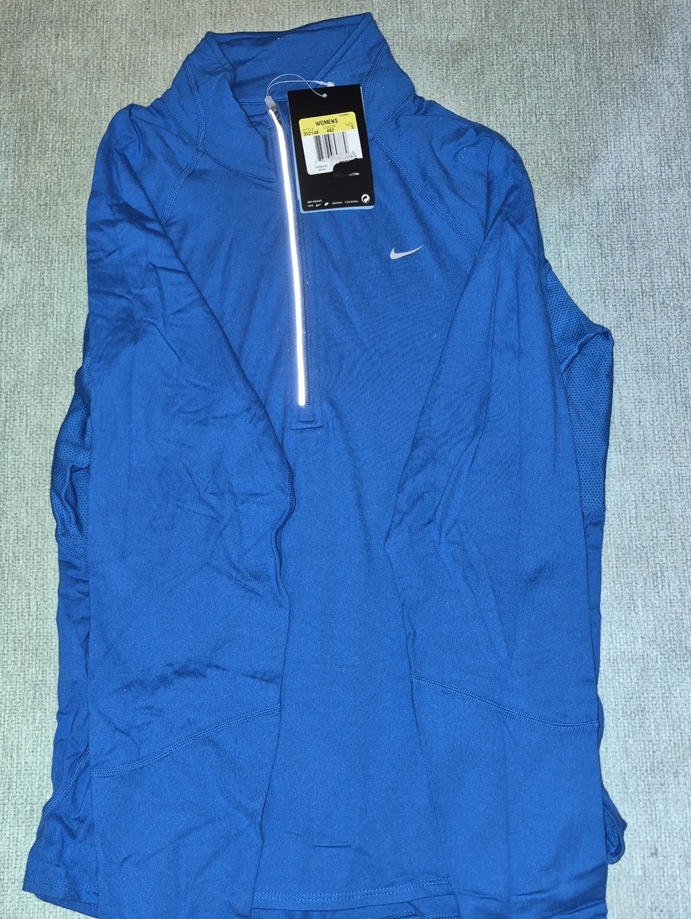 Nike Women’s Royal Blue Quarter-Zip Performance Pullover Top